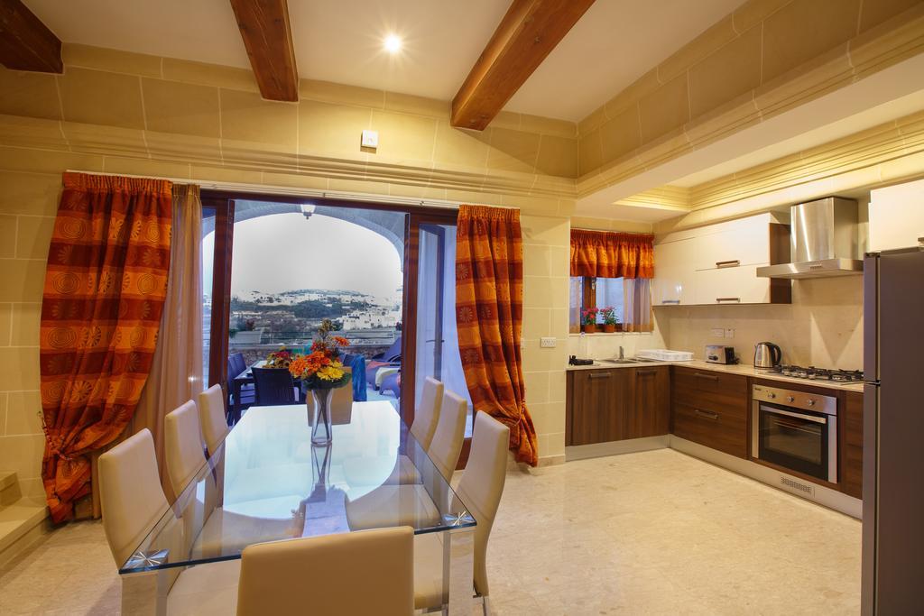 Carini Farmhouses Għarb Oda fotoğraf